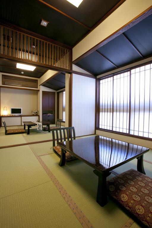 Yamamizuki Urara Tsutaya Hotell Kiso Rum bild